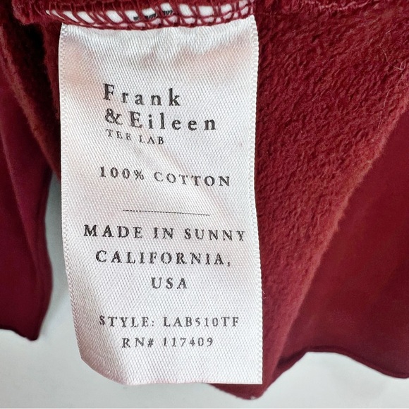 Frank and Eileen Patrick Popover Henley Triple Fleece Size M Cranberry Red - Picture 9 of 10